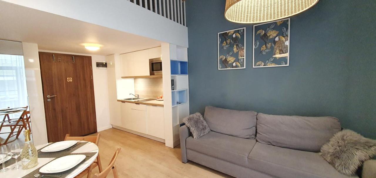 Holiday Home Aparthotel 009 Z Balkonem Przy Plazy 米兹多洛杰 外观 照片