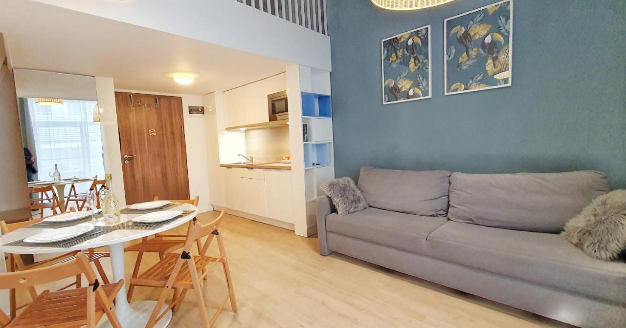 Holiday Home Aparthotel 009 Z Balkonem Przy Plazy 米兹多洛杰 外观 照片